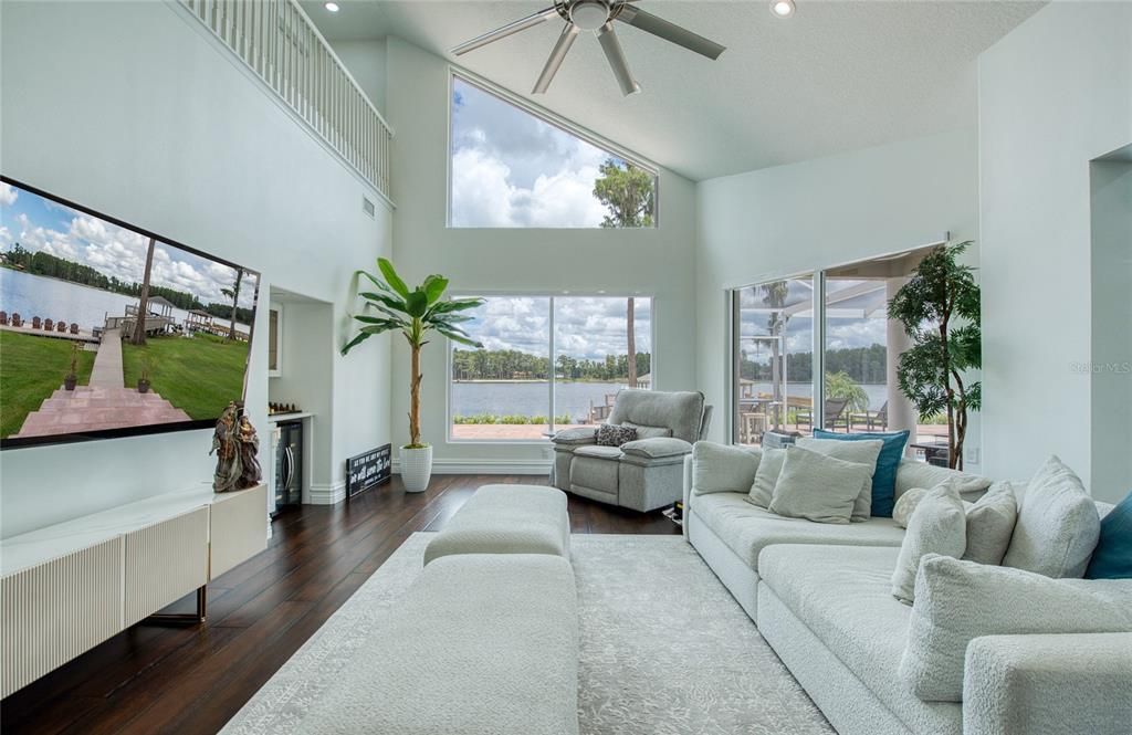 Interior, Living room, Recessed Lighting, Water, Wood Texture Flooring