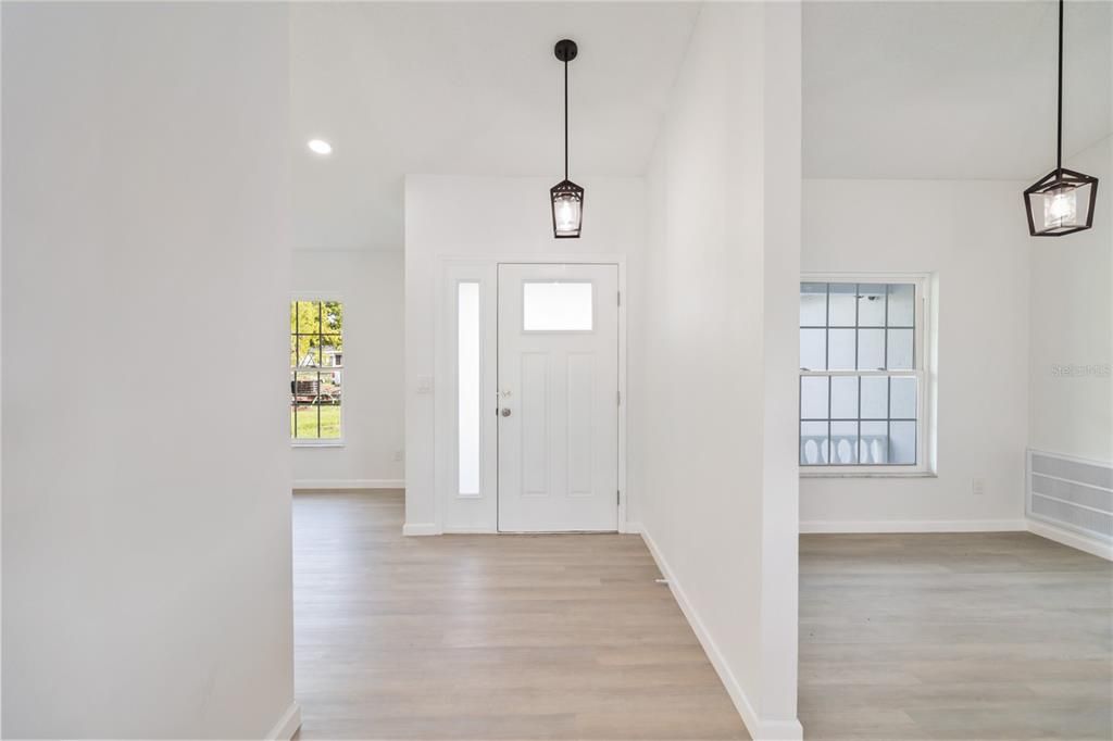 Empty room, Interior, Pendant Lights, Recessed Lighting, Wood Texture Flooring