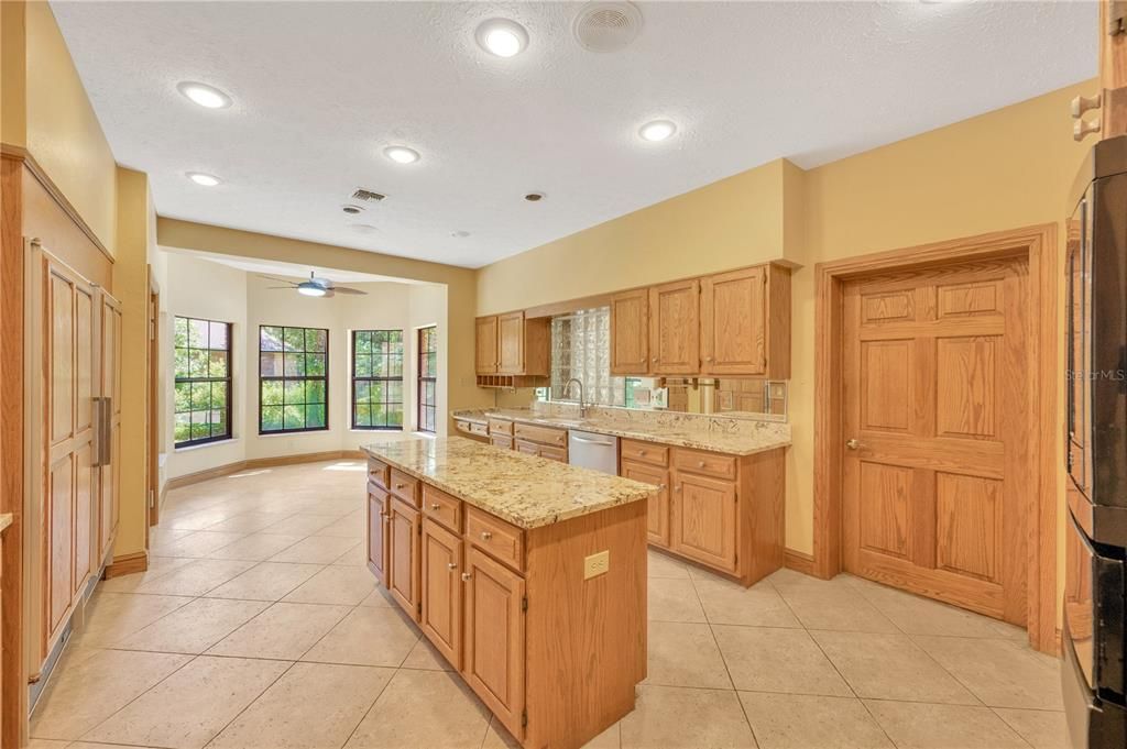 Interior, Kitchen, Recessed Lighting