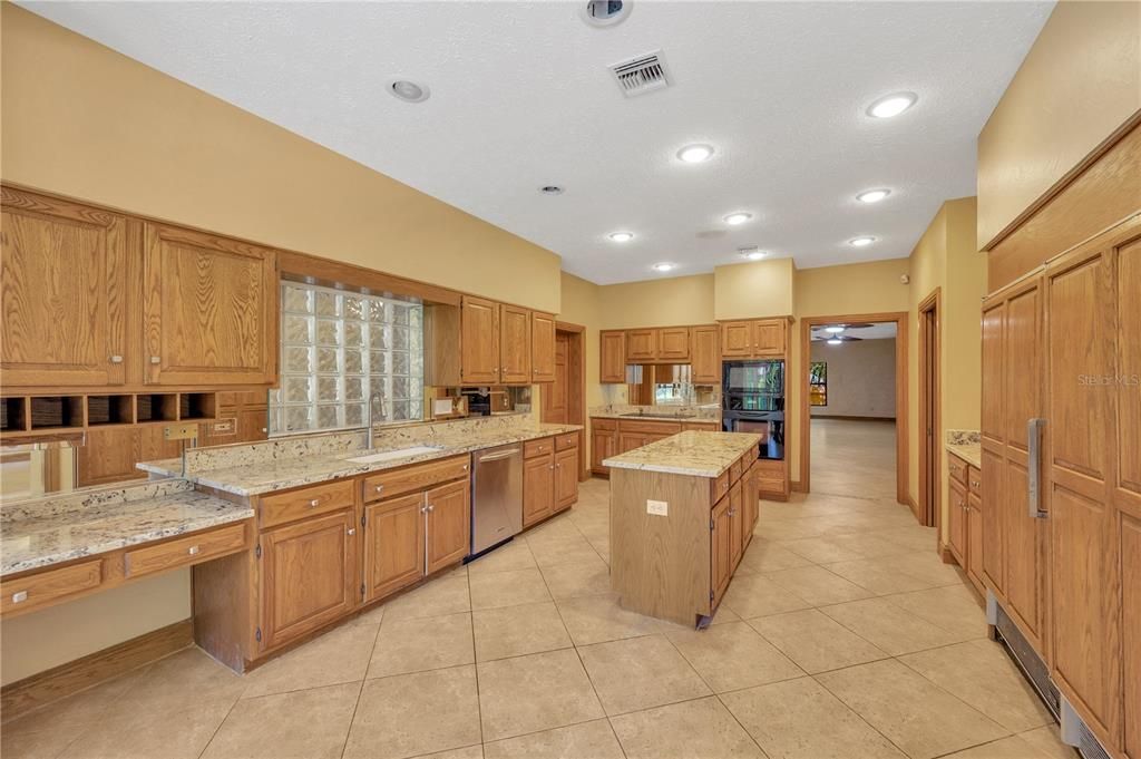 Interior, Kitchen, Recessed Lighting