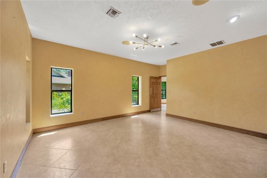 Empty room, Interior, Pendant Lights, Recessed Lighting
