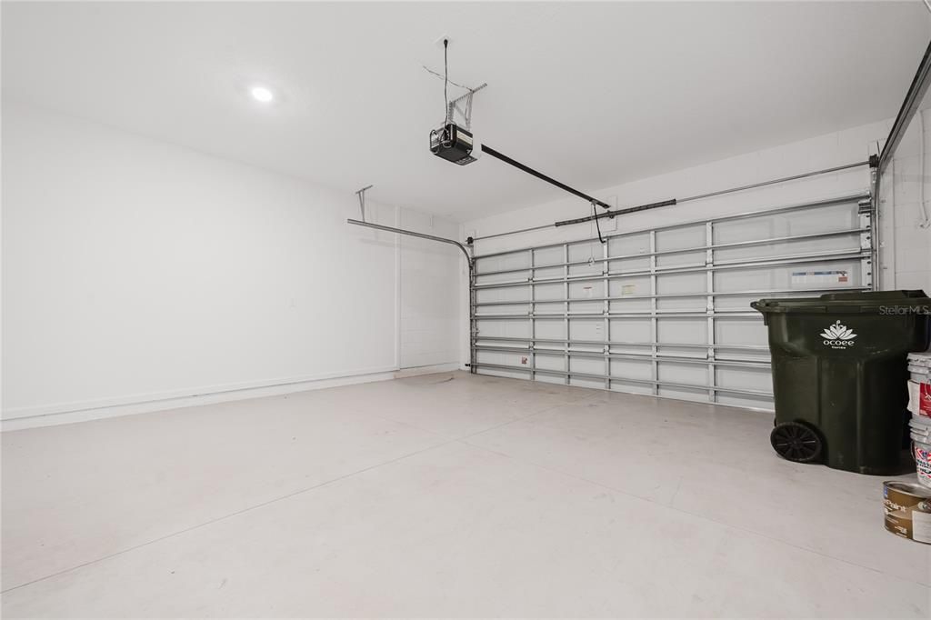 Garage, Interior, Recessed Lighting