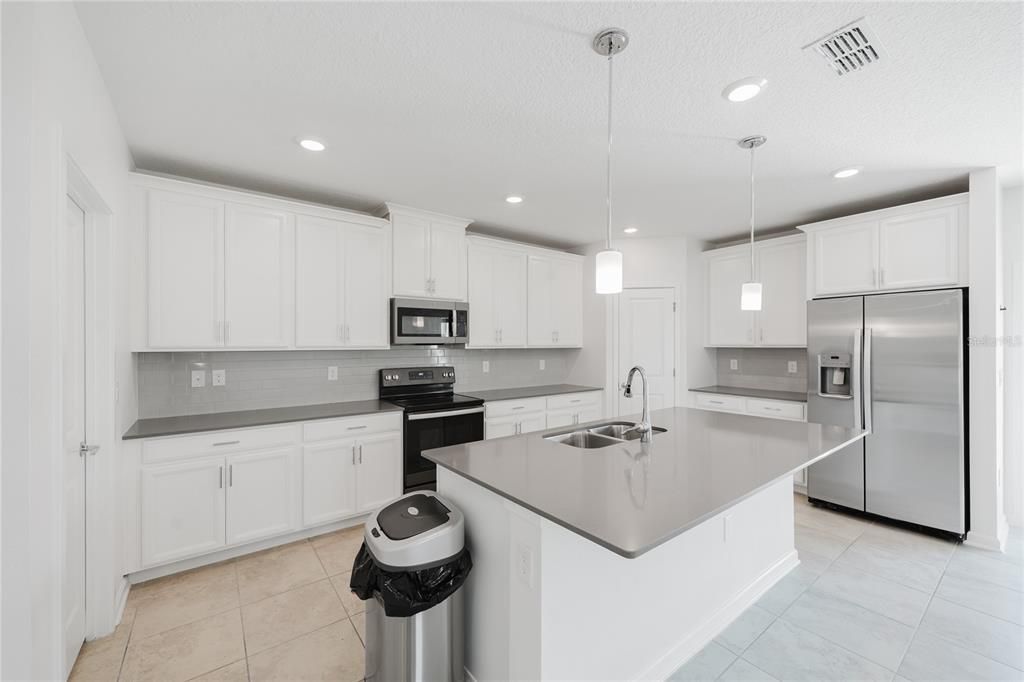 Interior, Kitchen, Pendant Lights, Recessed Lighting, Stainless Steel Appliances
