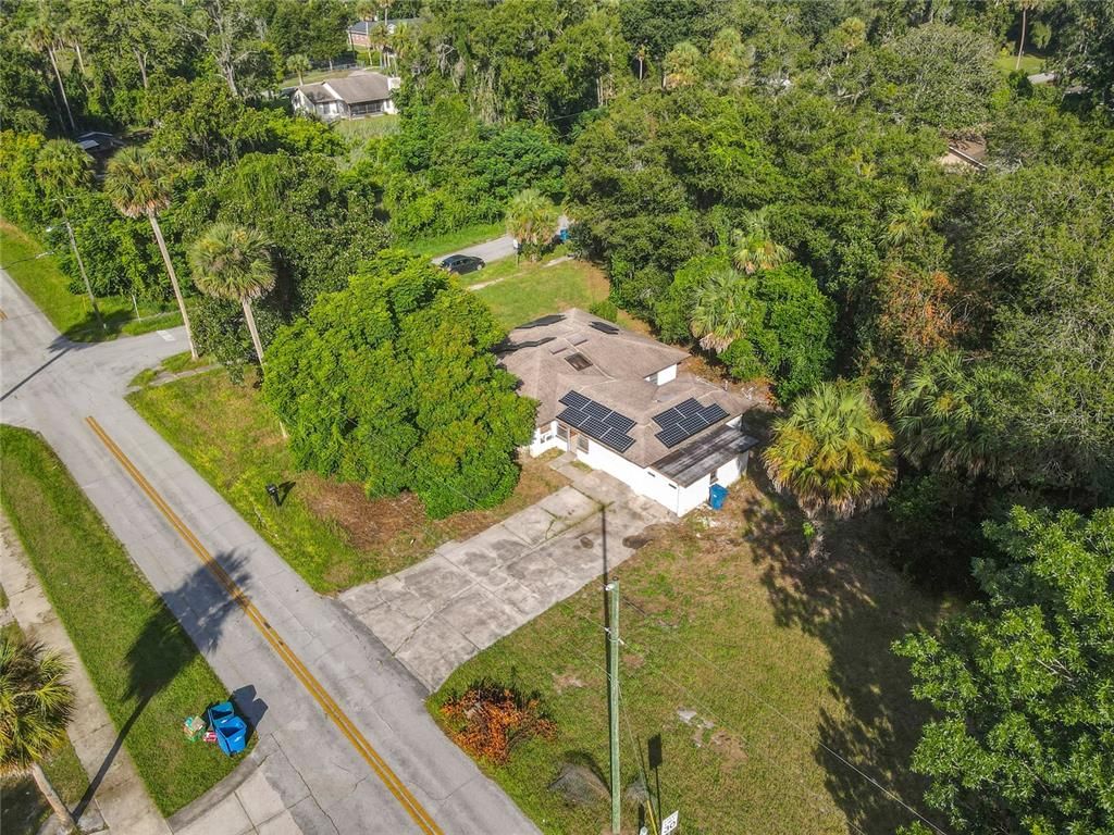 Exterior, Drone
