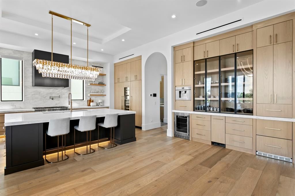 Chandelier, Interior, Kitchen, Recessed Lighting, Wood Texture Flooring