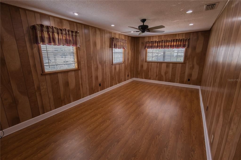 Empty room, Interior, Recessed Lighting, Wood Texture Flooring, Wooden Walls