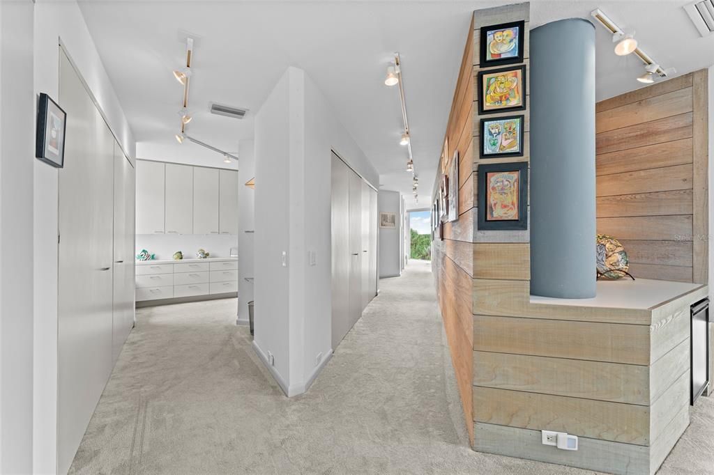 Interior, Pendant Lights, Wooden Walls