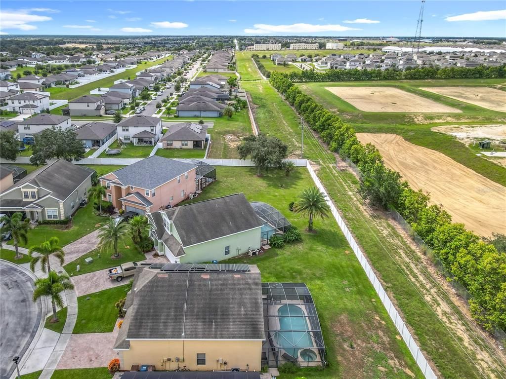 Exterior, Drone