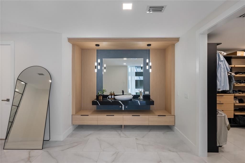 Bathroom, Dual Sink Vanities, Interior, Marble, Pendant Lights, Recessed Lighting, Walk-in Closets
