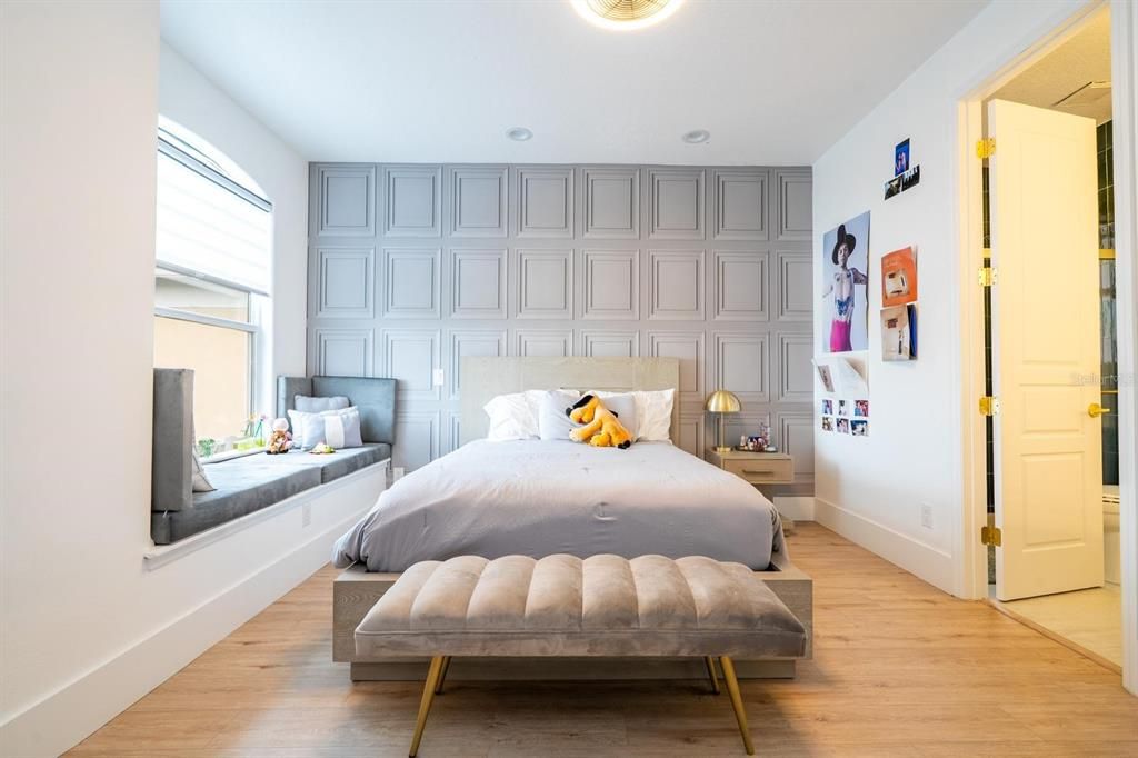 Bedroom, Interior, Recessed Lighting, Wood Texture Flooring
