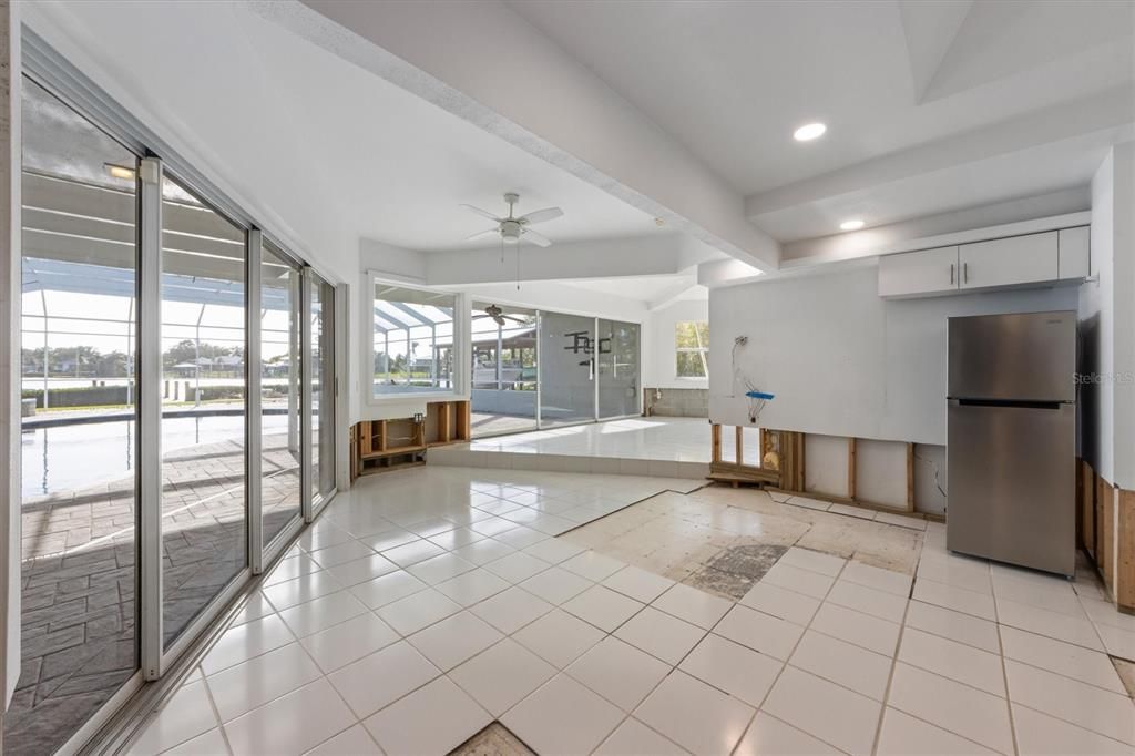 Interior, Kitchen, Recessed Lighting