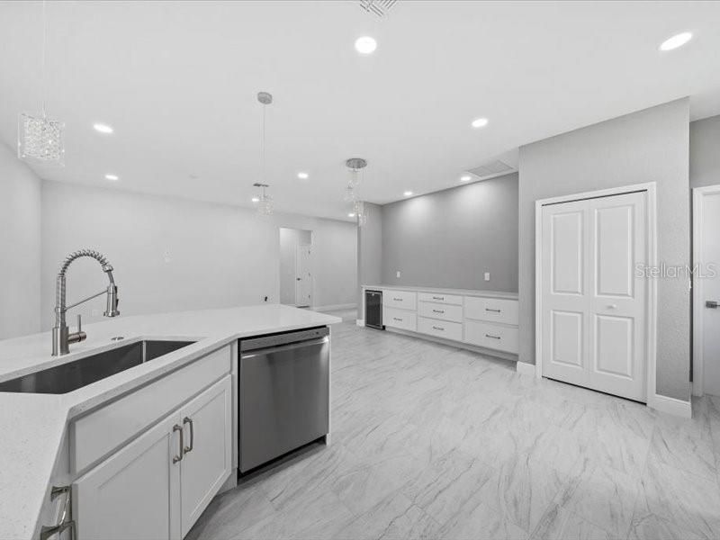 Interior, Kitchen, Marble, Pendant Lights, Recessed Lighting