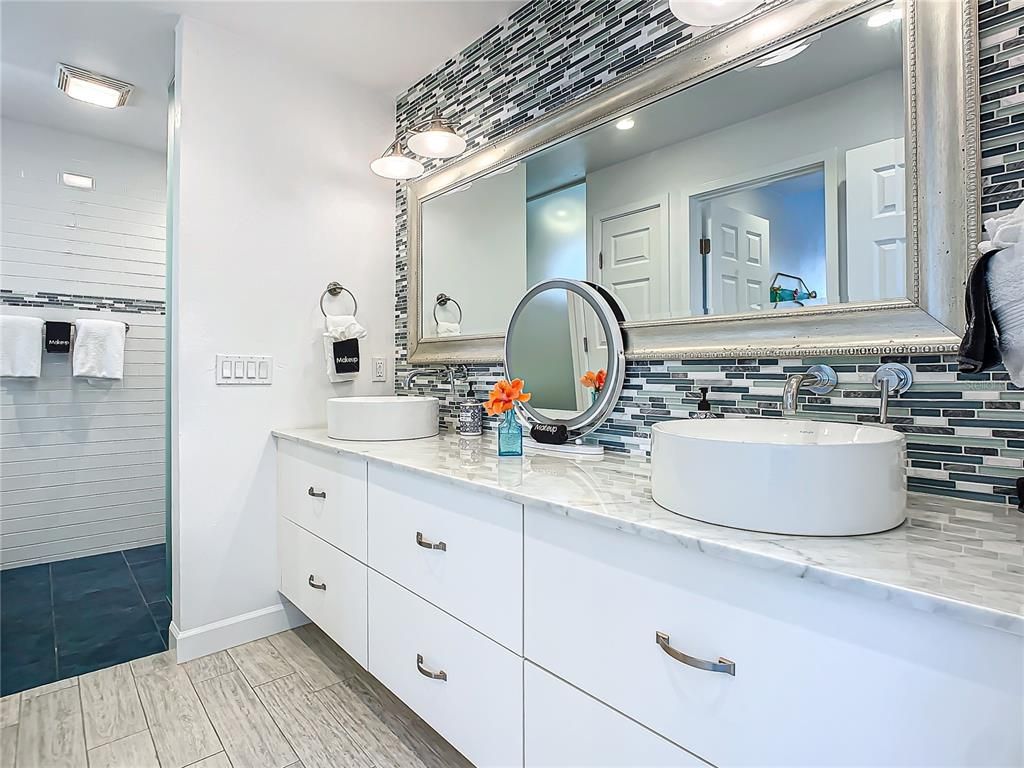 Bathroom, Dual Sink Vanities, Interior, Wood Texture Flooring