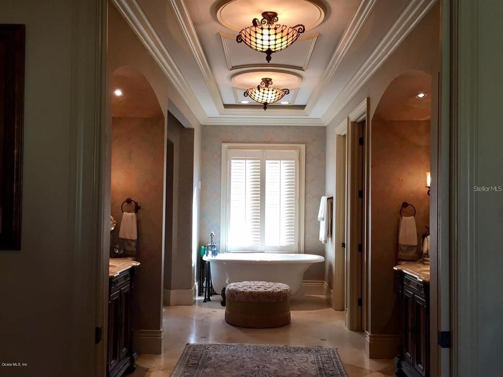 Bathroom, Free Standing Baths, Interior, Recessed Lighting