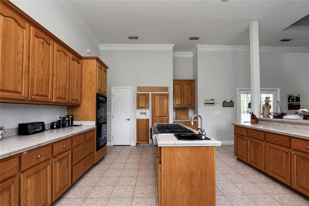 Interior, Kitchen, Recessed Lighting, Tile Countertops