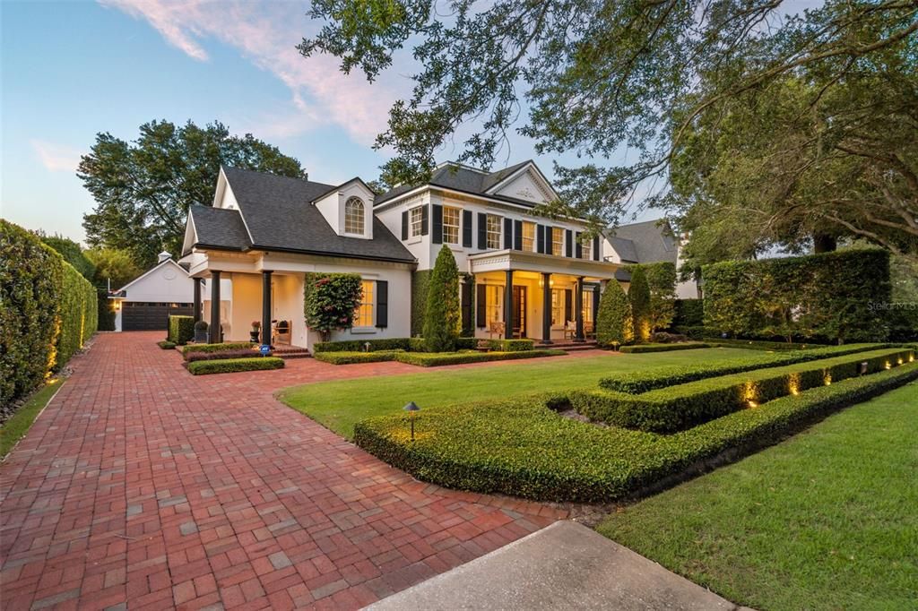 Backyard, Exterior, Facade, French Provincial