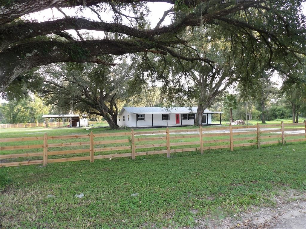 Backyard, Exterior