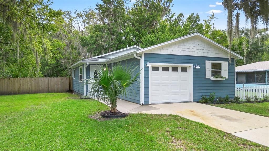 Backyard, Detached Garage, Exterior