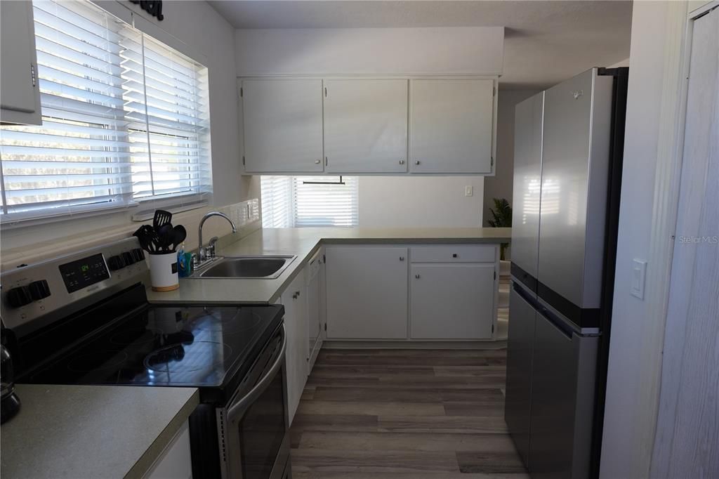Interior, Kitchen, Stainless Steel Appliances, Wood Texture Flooring