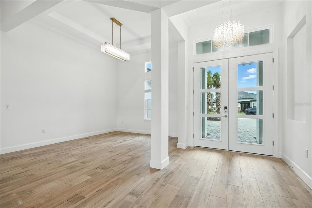 Chandelier, Empty room, Interior, Pendant Lights, Wood Texture Flooring