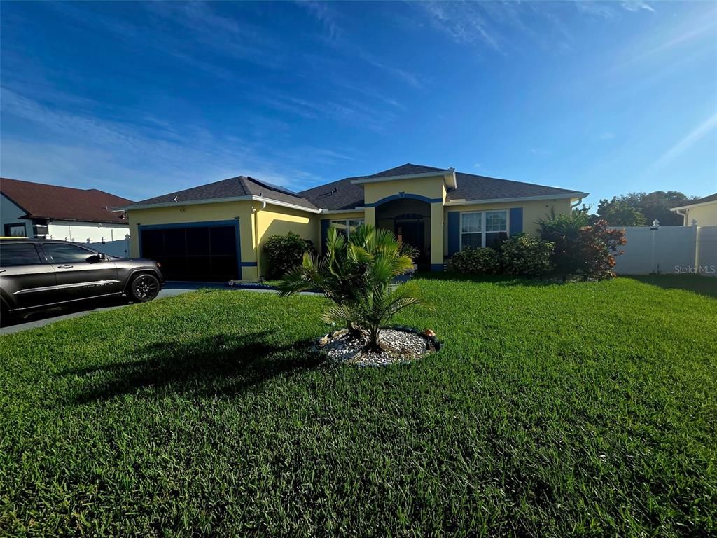 Attached, Backyard, Exterior, Facade, Ranch