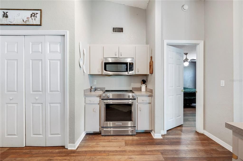 Interior, Kitchen, Stainless Steel Appliances, Wood Texture Flooring