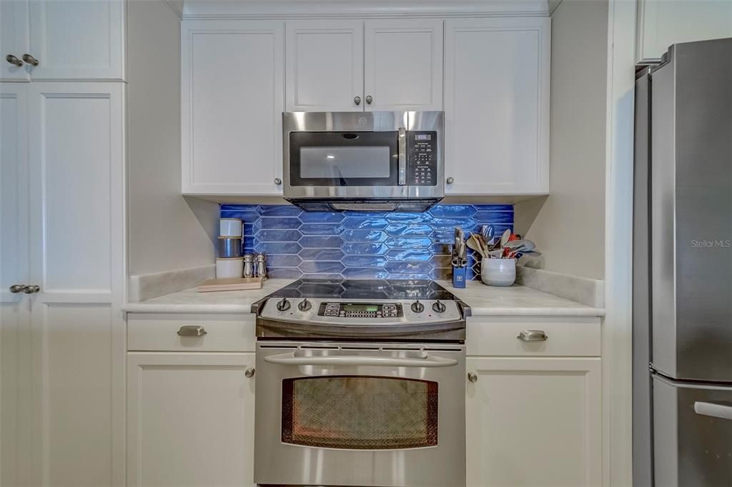 Interior, Kitchen, Stainless Steel Appliances
