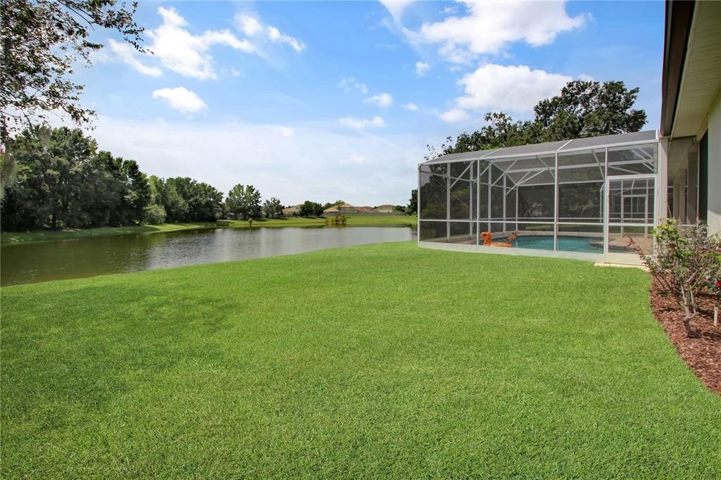Exterior, Pool, Water