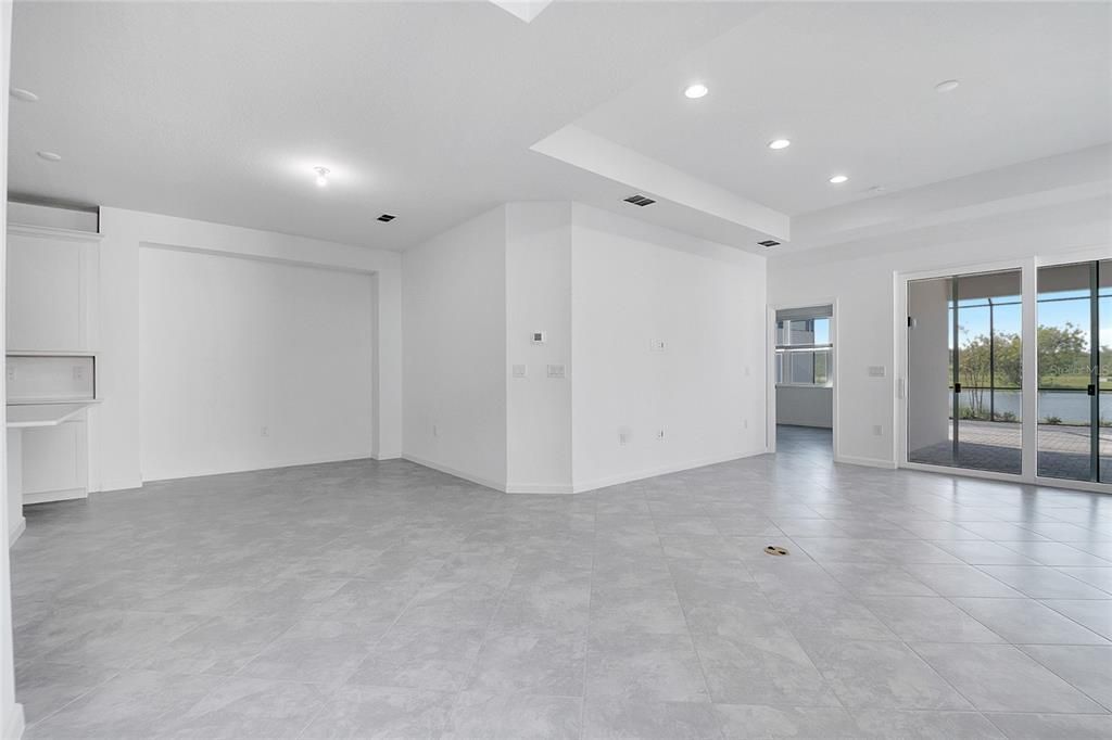 Empty room, Interior, Recessed Lighting