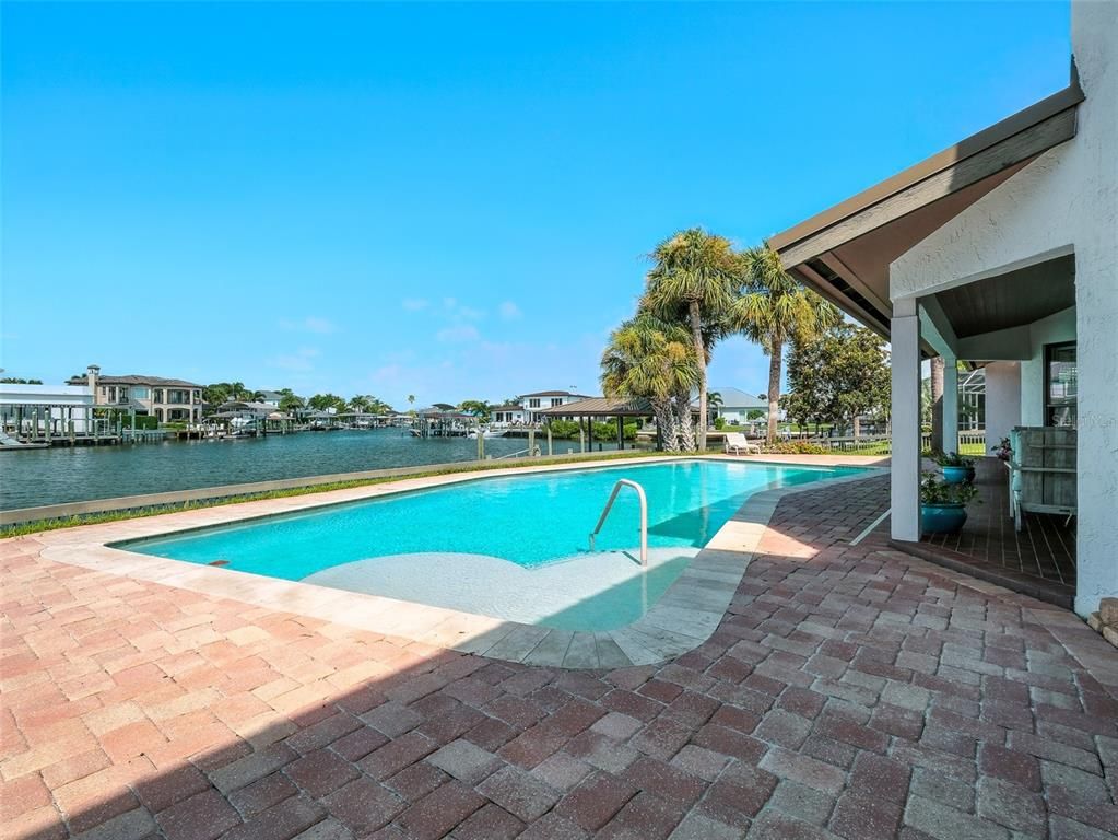 Exterior, Pool, Water