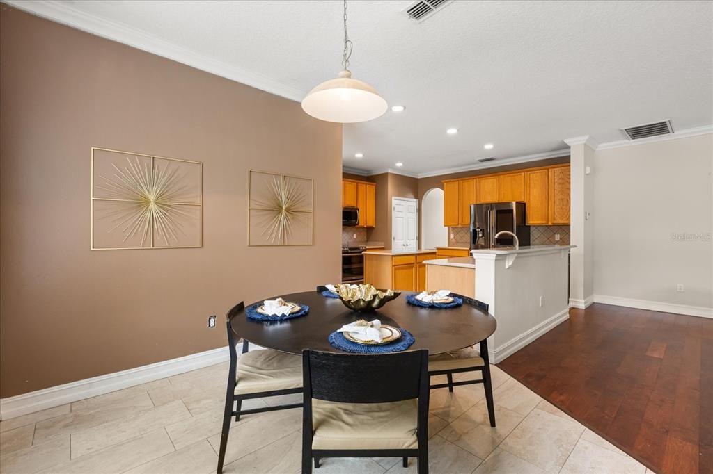 Dining room, Interior, Kitchen, Pendant Lights, Recessed Lighting, Wood Texture Flooring