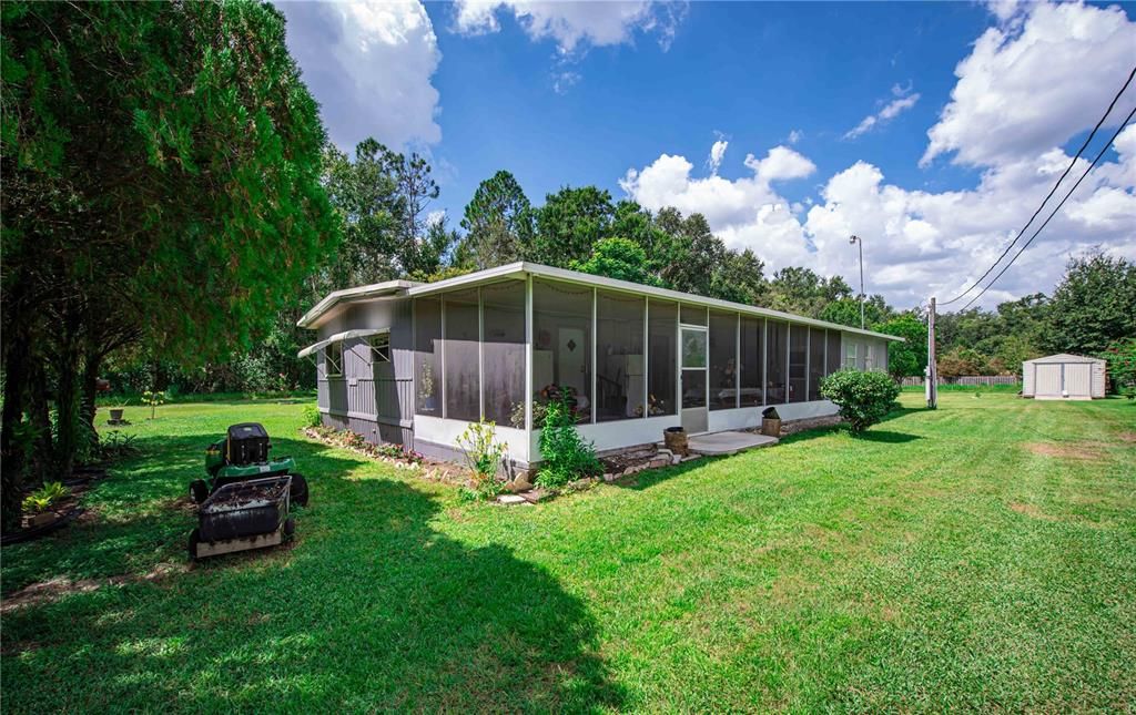 Backyard, Exterior