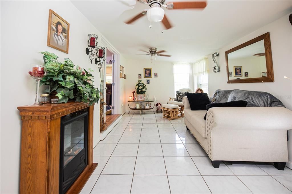 Fireplace, Interior, Living room