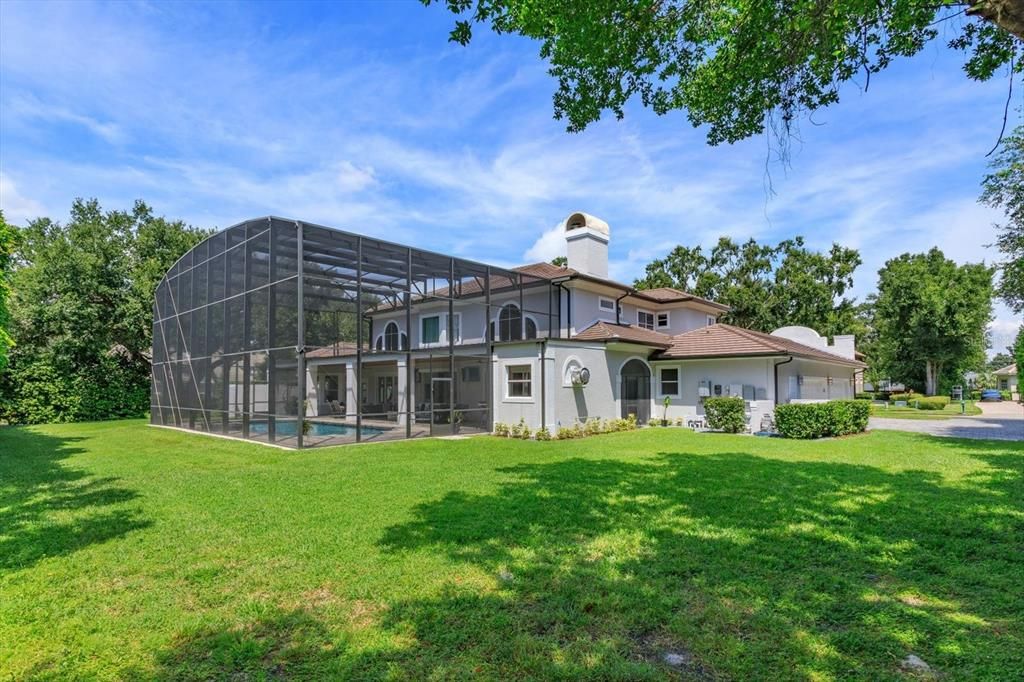 Backyard, Exterior