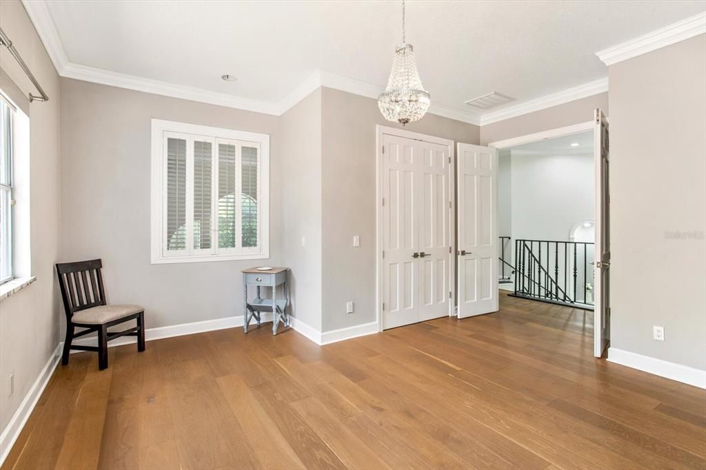 Chandelier, Empty room, Interior, Recessed Lighting, Wood Texture Flooring