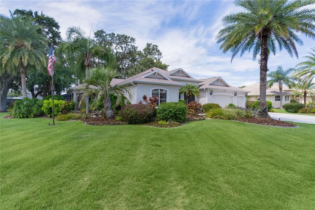 Backyard, Exterior, Facade, Ranch