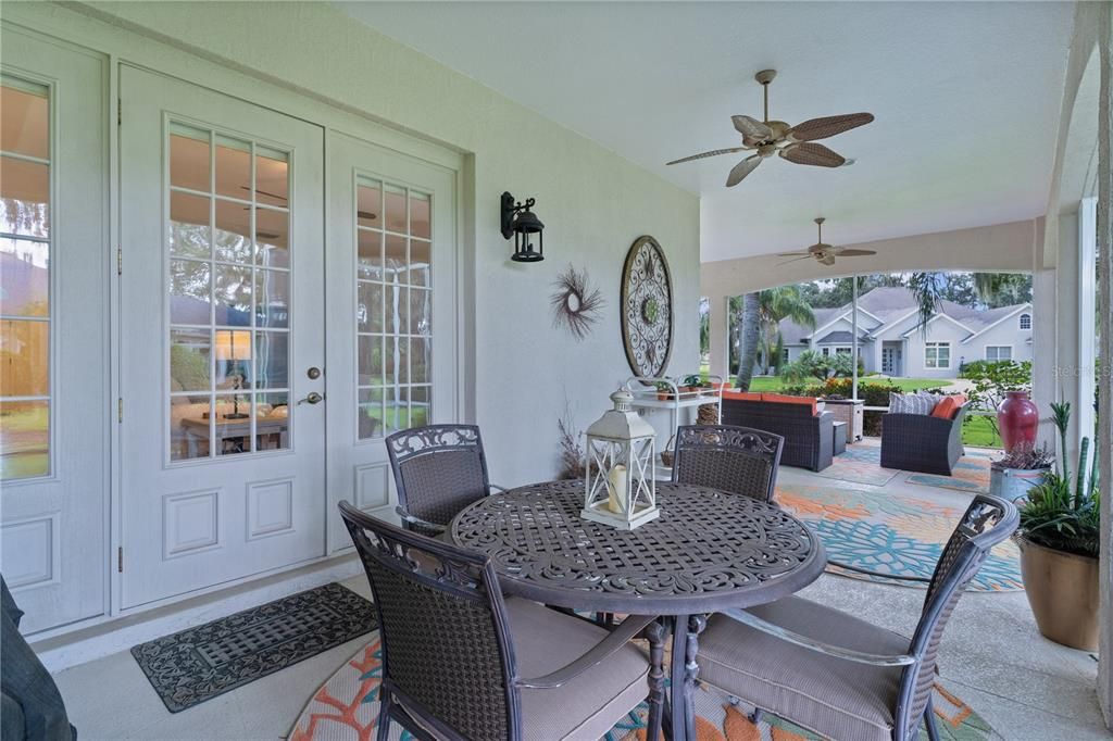 Dining room, Exterior