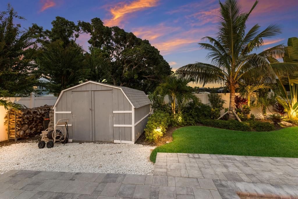 Backyard, Exterior