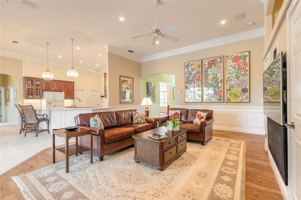 Interior, Kitchen, Living room, Pendant Lights, Recessed Lighting, Wood Texture Flooring