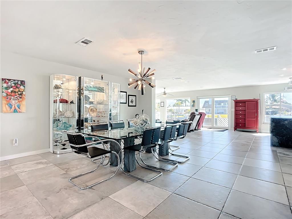 Dining room, Interior, Pendant Lights