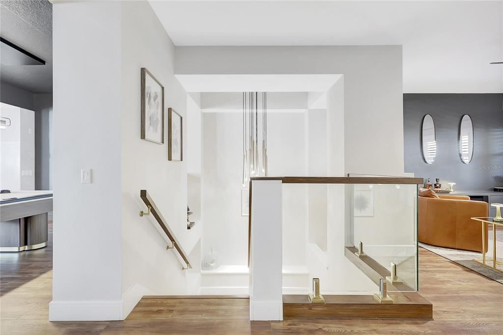 Interior, Pendant Lights, Wood Texture Flooring