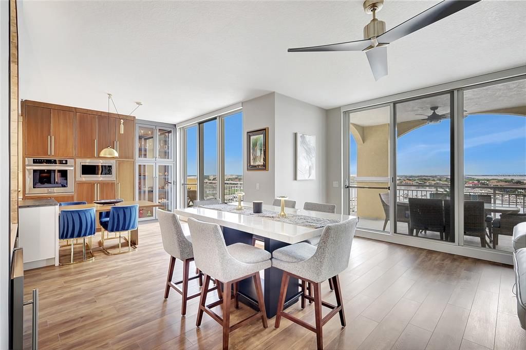 Dining room, Interior, Kitchen, Pendant Lights, Wood Texture Flooring