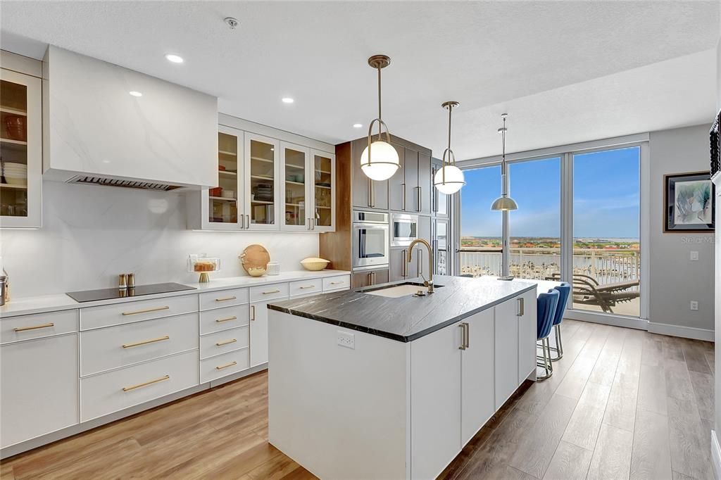 Interior, Kitchen, Pendant Lights, Recessed Lighting, Wood Texture Flooring