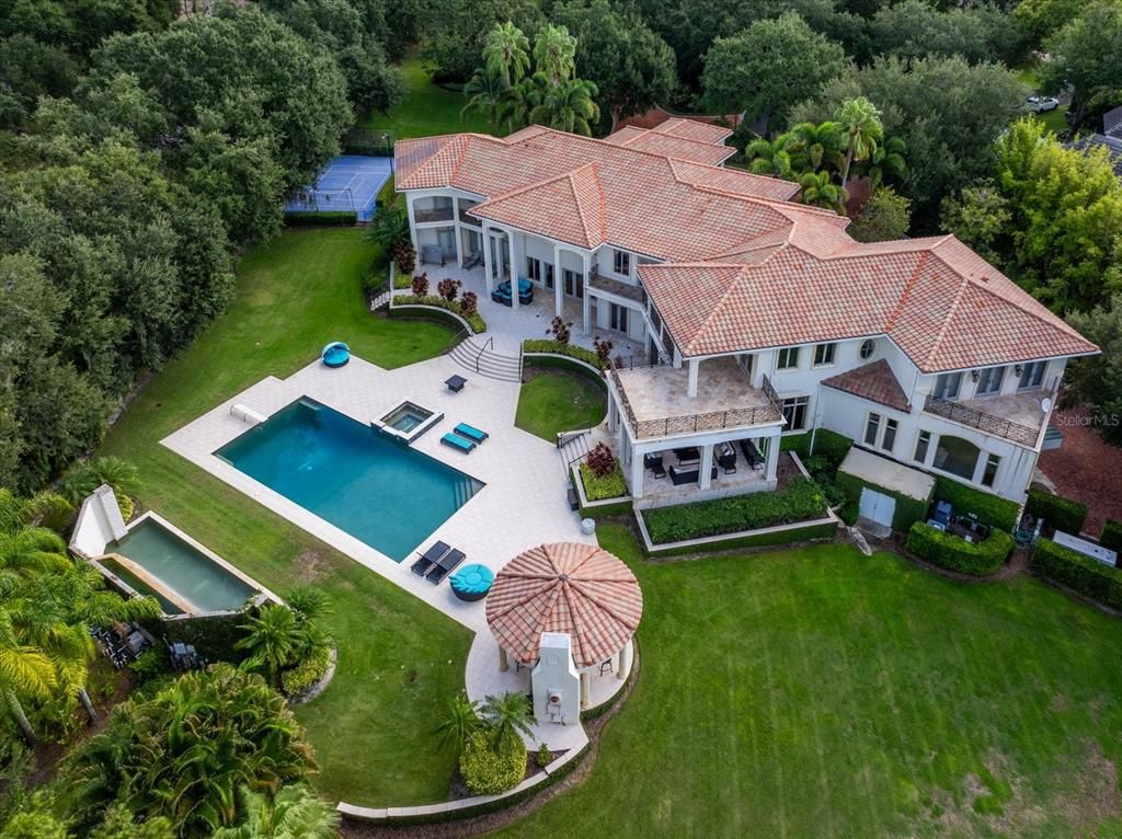 Exterior, Drone