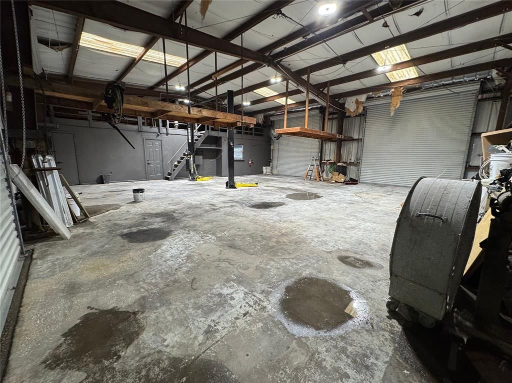 Fitness Equipment, Garage, Interior
