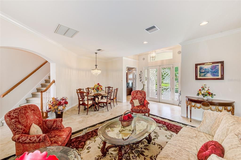 Dining room, Interior, Living room, Pendant Lights, Recessed Lighting