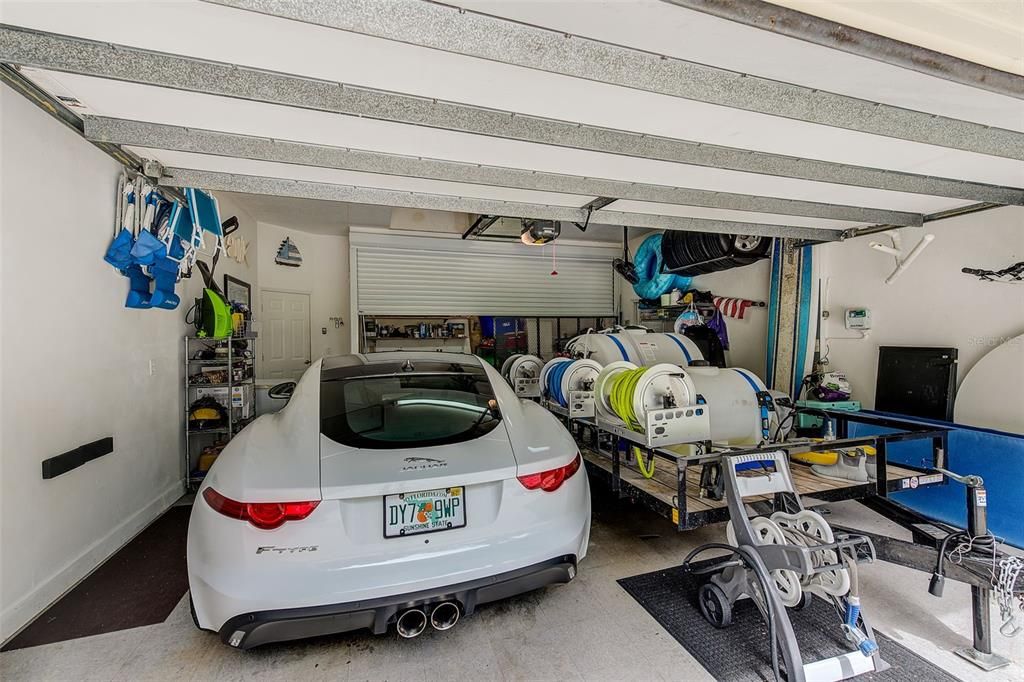 Garage, Interior