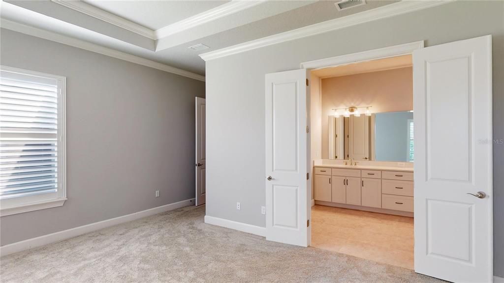 Bathroom, Empty room, Interior