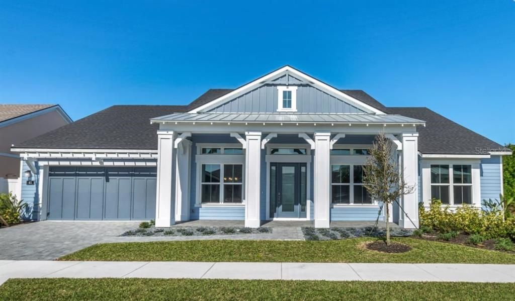 Attached, Exterior, Facade, Farmhouse