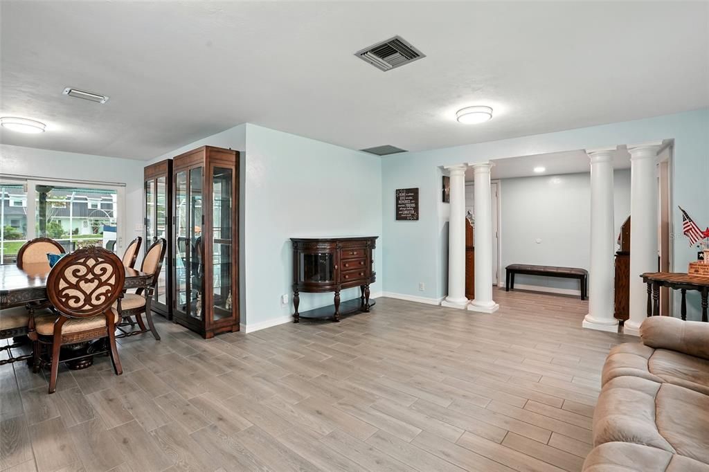 Dining room, Interior, Recessed Lighting, Wood Texture Flooring